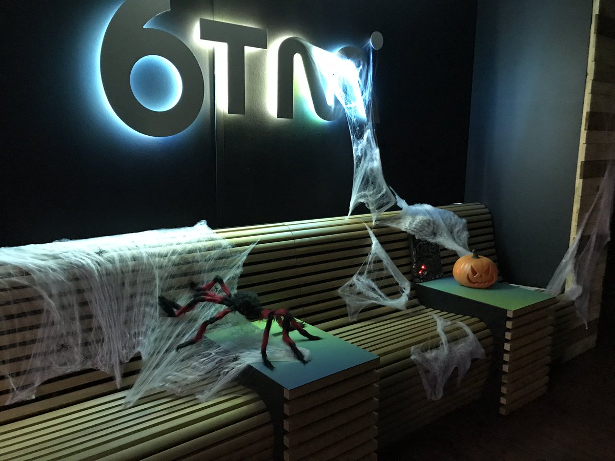 Team6TM's tweet photo. [#Halloween] Notre belle brochette de personnages démoniaques vous souhaite un #HappyHallowen ! 👻 Passez de bonnes #vacances ou un bon weekend au son de la #Toussaint ➡️ https://t.co/wVozXi3y7f. 🎶💀 https://t.co/9RwtMCP8Cx