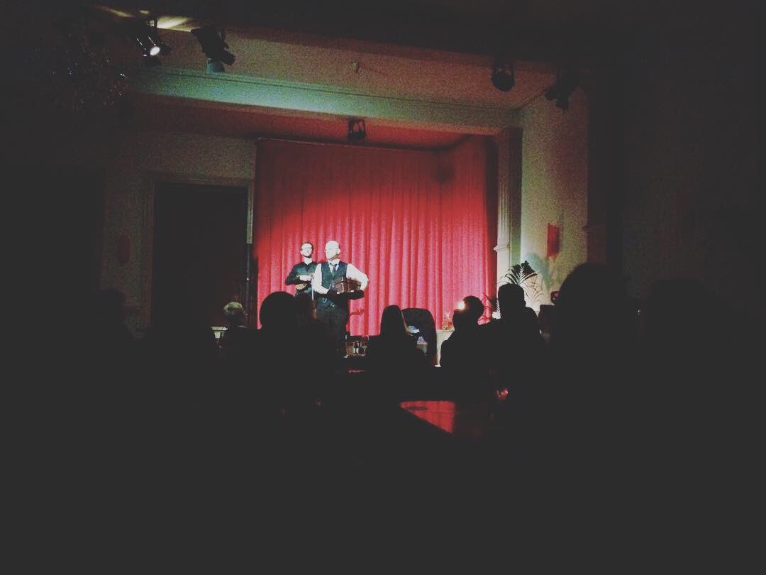 New bar in town. Loving having The Constitutional on our doorstep run by the <a href="/troublewitmill/">TroubleatMill</a> gang &amp; last night saw the spine-tingling #Shivers by <a href="/DarkLightBook/">The Book Of Darkness & Light</a> there. It’s on again tonight &amp; the bar’s open all weekend!

#leeds #farsley #venue #bar #craftbeer #local #independent