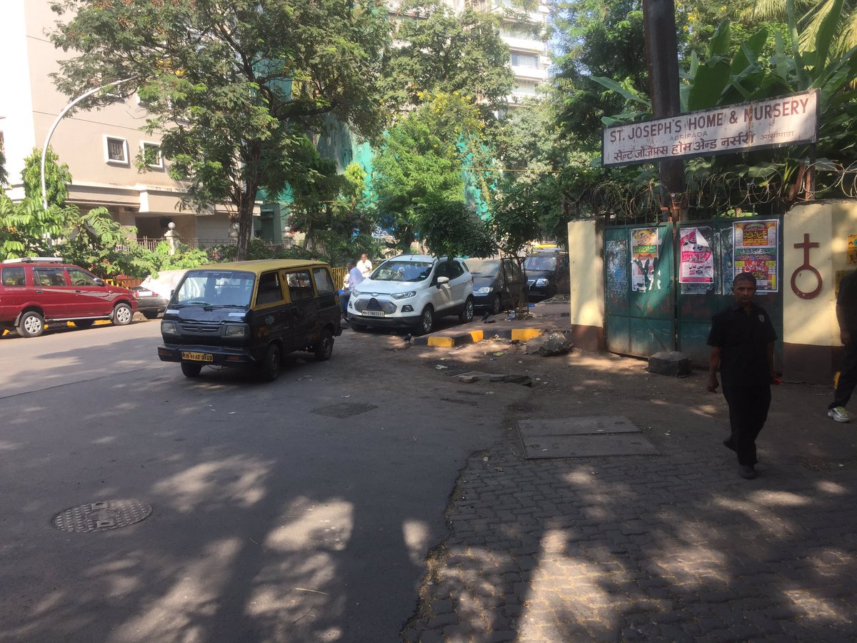 Mcaalm On Twitter Mumbaipolice How Do We React To Such Parkings Blocking Turn At Meghraj Shetty Marg Neard Baby Garden Agripada Mumbai 8 Seems He Owns This Road Locked And Gone For
