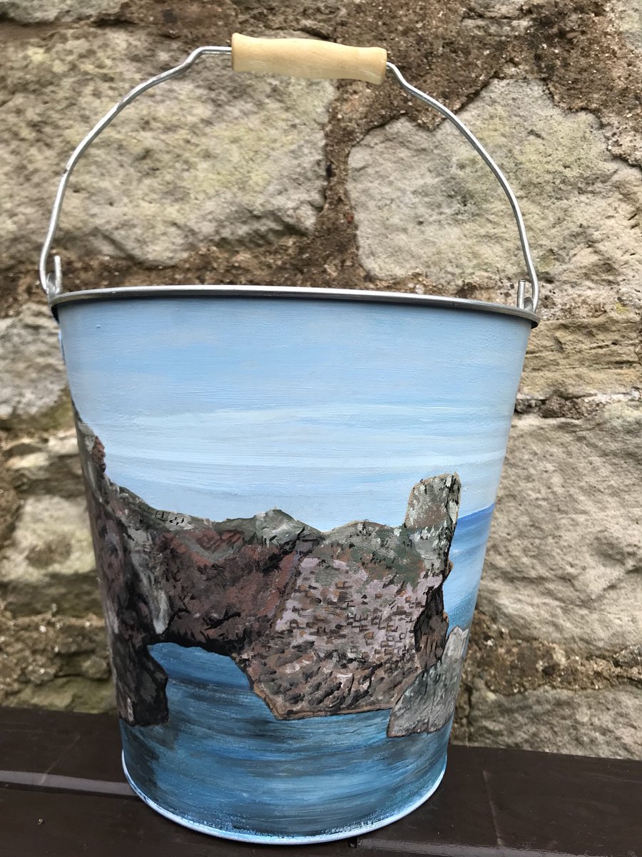Where is this? Anyone know the setting for this Braw Bucket. #artistsimpression #eastlothian #rockycoast #eastcoast #seaside #scotland# brawbuckets