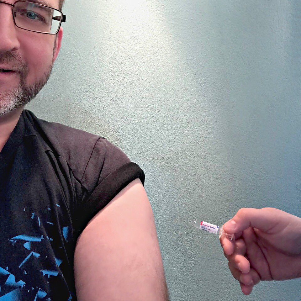 holmberg_j's tweet photo. Got my yearly influenza vaccine today. 💉🙂
#fluvaccine #flu #influenza #vaccine #vaxigriptetra #flujab #quadrivalent #injection #virus #protection #nurse #murse #nursing #nurselife #rokotettu #sairaanhoitaja https://t.co/B2KkagpxjR