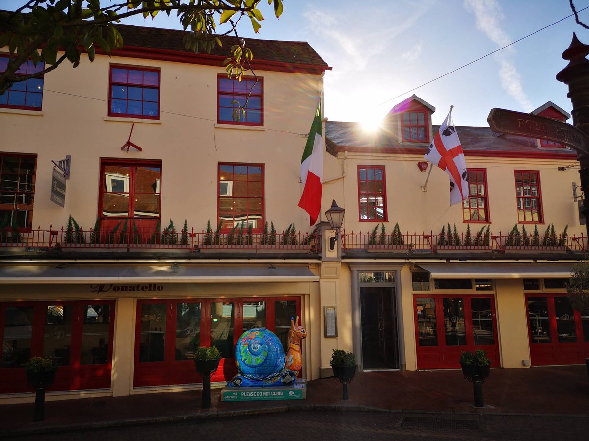 donatello__'s tweet photo. #Brighton is .....a large family get together over big bowls of fresh pasta, sharing pizzas &amp; finished off with mouthwatering tiramisus...all at Brighton's favourite Italian home...Donatello 🇮🇹
#DiscoverYourBrighton @Brillbrighton @TourismBandH https://t.co/WgMqsZyaCK