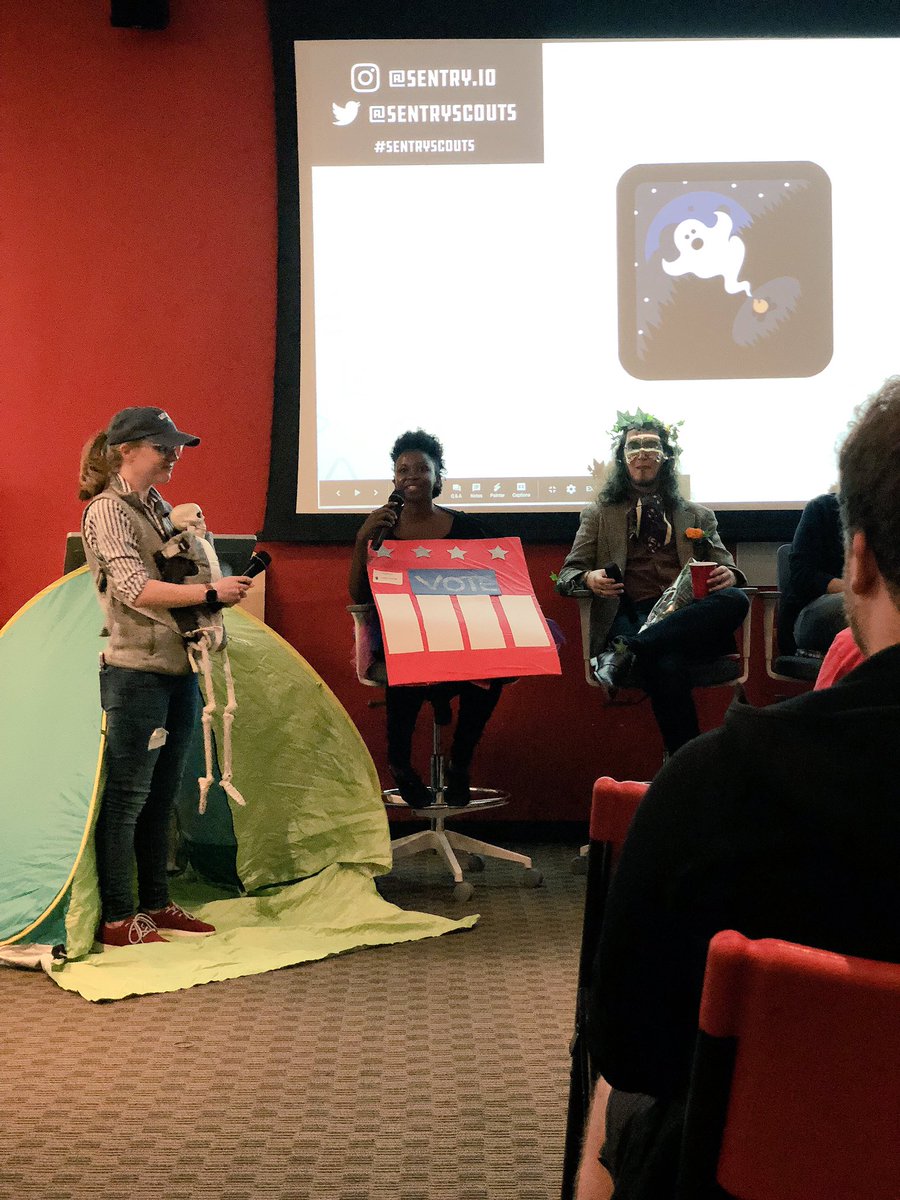 denamwangi's tweet photo. It was fun hanging out and talking bugs @sentryscouts with @ChloeCondon and her son - p.s. in case I'm being too subtle #voteordie https://t.co/CtRouFf5La