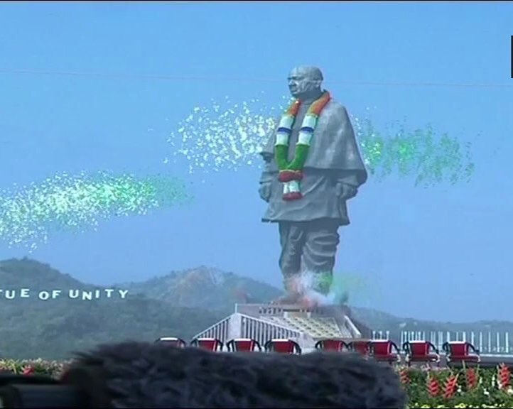 VibrantGujarat tweet picture