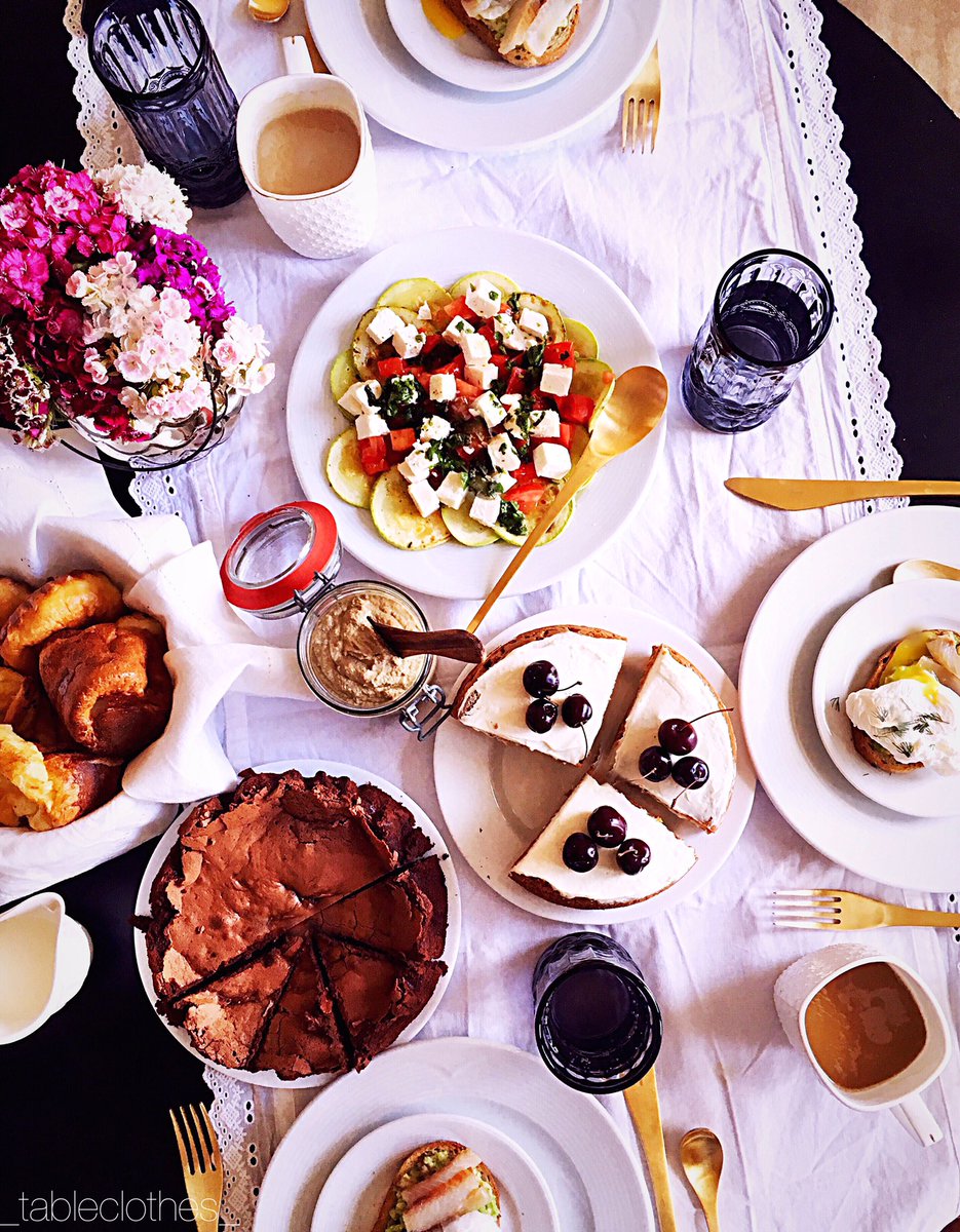 _TableClothes_'s tweet photo. Доброе утро☀️ На что бы ты ни был способен, о чем бы ты ни мечтал – начни осуществлять это. Смелость придает человеку силу и даже магическую власть🧙🏻‍♀️💫(Иоганн Гёте) Всех с Halloween’ом 🕸🧛‍♂️⚰️ и отличной среды, друзья🌟🙌🏼 https://t.co/SJ578jFFjp