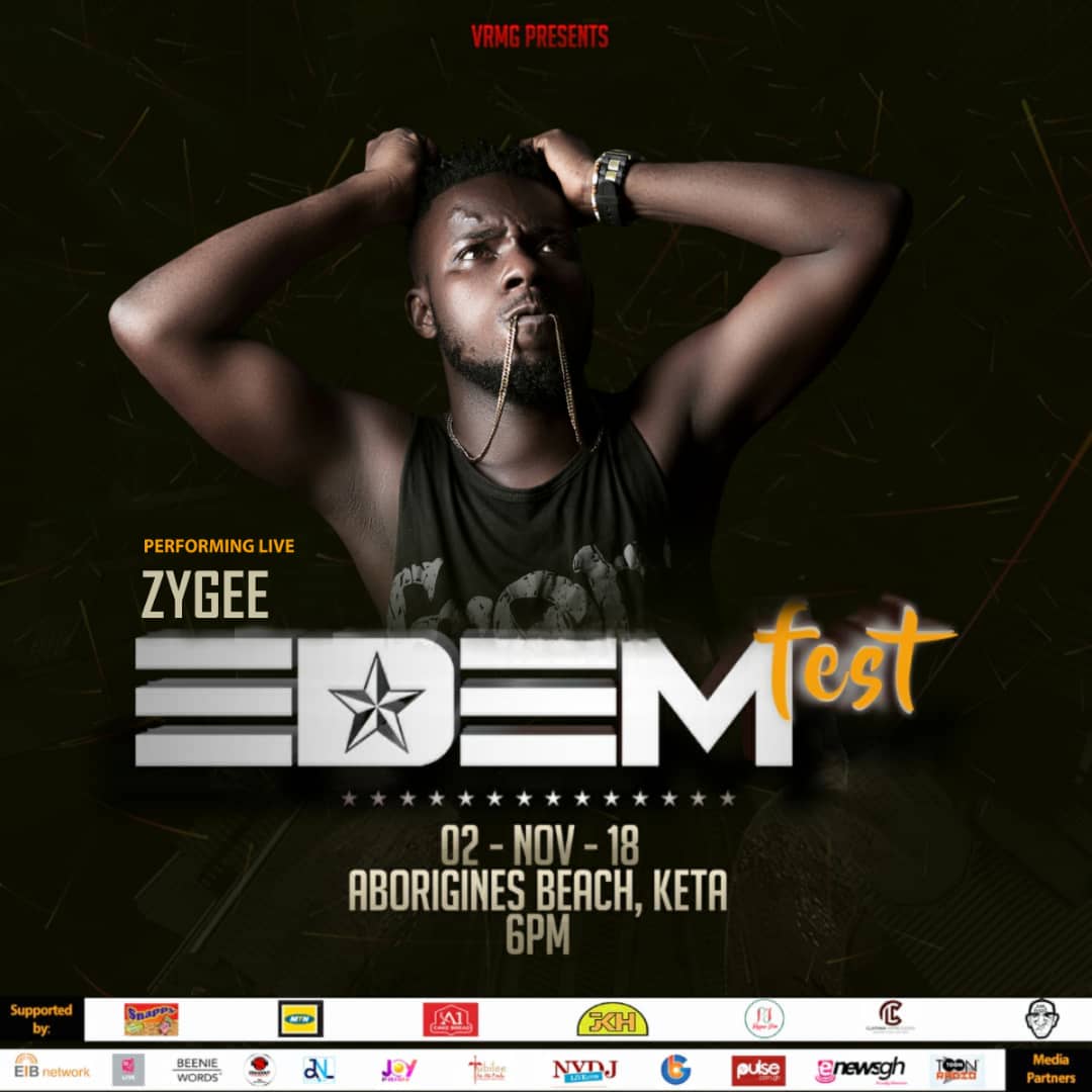 BeybEarless's tweet photo. #EdemFest18 is here. 
Be there lets celebrate our King. 
@ZyGee_Dope performing live https://t.co/5CebjPrHGK