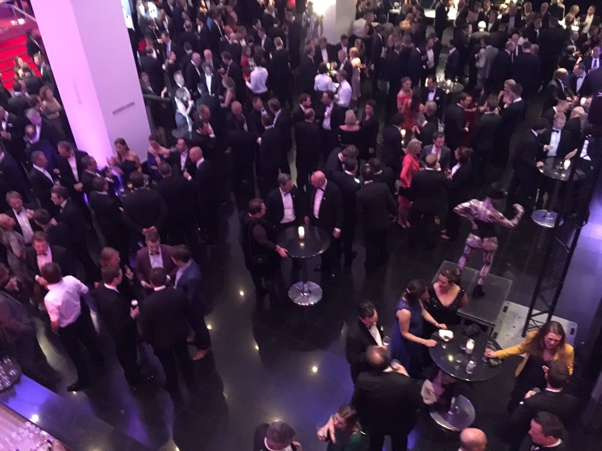 #fruit4.0 helaas niet de <a href="/computablenl/">Computable.nl</a> Award gewonnen maar wel in de Top5 voor Innovatiefste #MKB project in #ICT Nederland... Dit tussen al deze grote bedrijven &amp; projecten ... Een prachtige avond voor de Nederlandse #fruitteelt 🍐🍐🍐@NFOfruit <a href="/TopsectorTU/">Topsector TU</a> 🎉🎉🎉