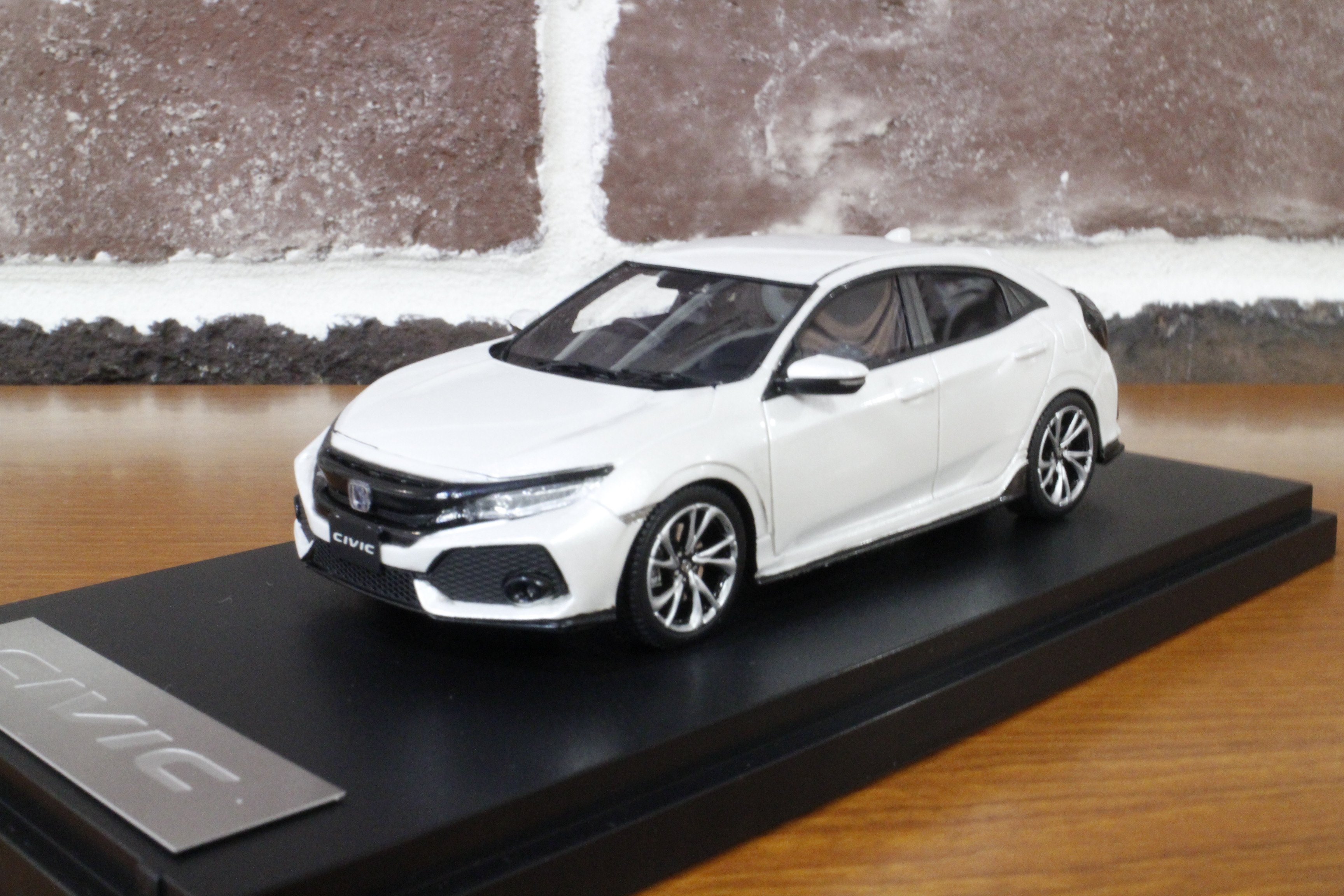 ポストホビー厚木店 Mark43新製品 先ほど Fk8型タイプrを紹介しましたが こちらは Fk7型 シビックハッチバック です マフラー中央2本出しもかっこいいと思います また 追加色として フレームレッド の発売も決定してますよ 真 ミニカー ホンダ