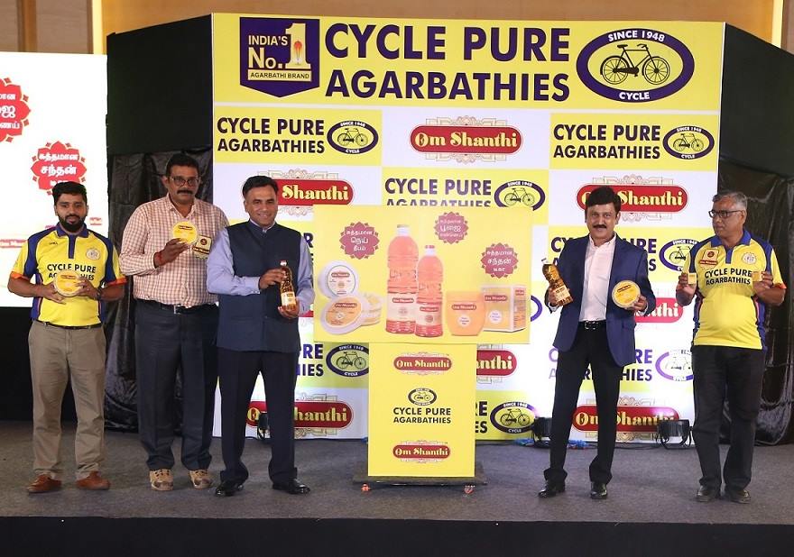 Cycle Pure Agarbathies unveils 3 special products for puja in Tamil Nadu link: faceinews.com/?p=13660 The brand introduces Om Shanti Pure Cow Ghee Diya, Om Shanti pure ChandanTika, and Om Shanti Pure Puja Oil ahead of the festival season Deepawali and Karthikai Deepam.