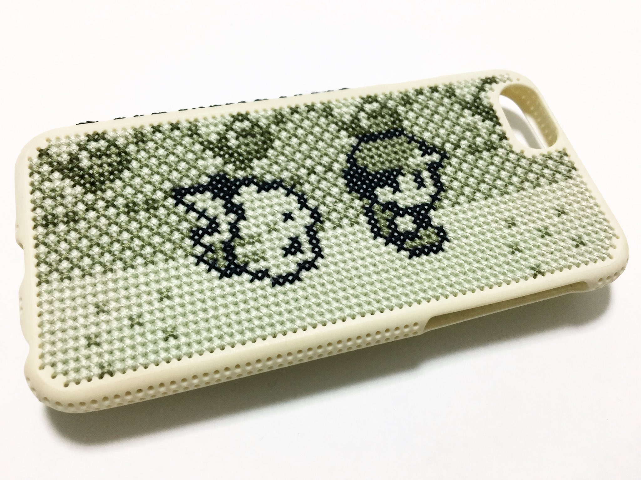 Chikiko Twitterren クロスステッチでポケモンのスマホカバー作りました クロスステッチ ポケモン Chikiko Twitterren クロスステッチでポケモンのスマホカバー作りました クロスステッチ ポケモン