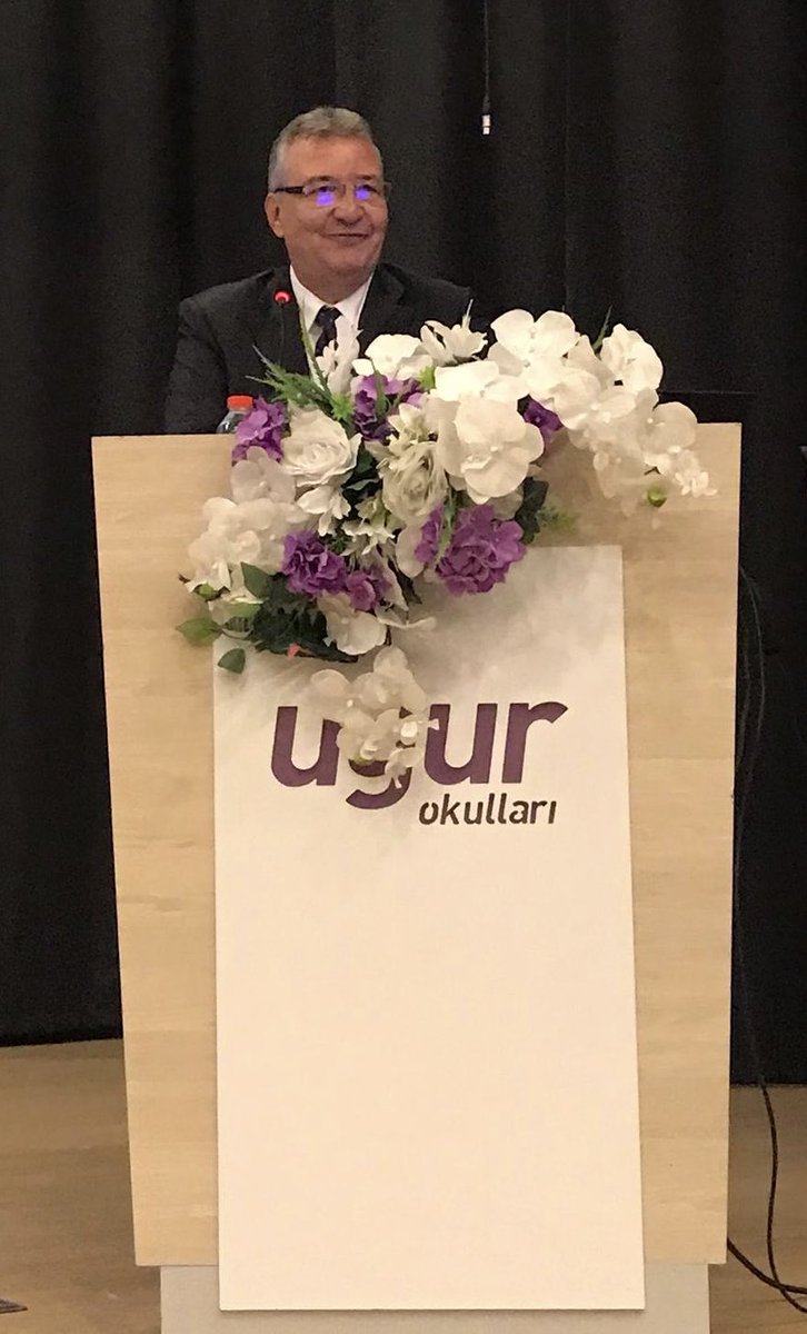 Eğitimci, Sabah Gazetesi Yazarı, CNN Türk TV programcısı Sait Gürsoy,Uğur Okulaları Okul Müdürlerine, Uğur deneyimlerini, Uğur Okullarını ve Uğurlu olmayı anlatıyor. <a href="/EnverYucel/">EnverYucel</a> <a href="/UgurOkullari/">Uğur Okulları</a> @saitgursoy