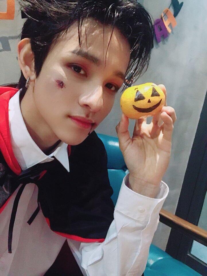 LimerenceMuel's tweet photo. HALLOWEEN🎃
@bravepunch0117 https://t.co/G8u15IMVeu