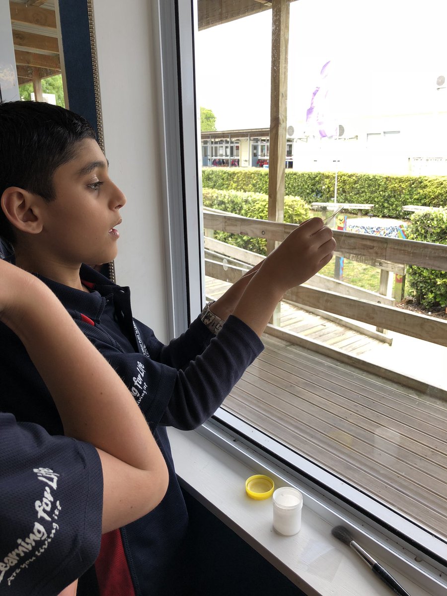 brendak80's tweet photo. Whetu CSI update... learning to take fingerprints @imagineNPS @kt_heaven @juliel_loft @Neil_NPS https://t.co/8IHNgKoX9v