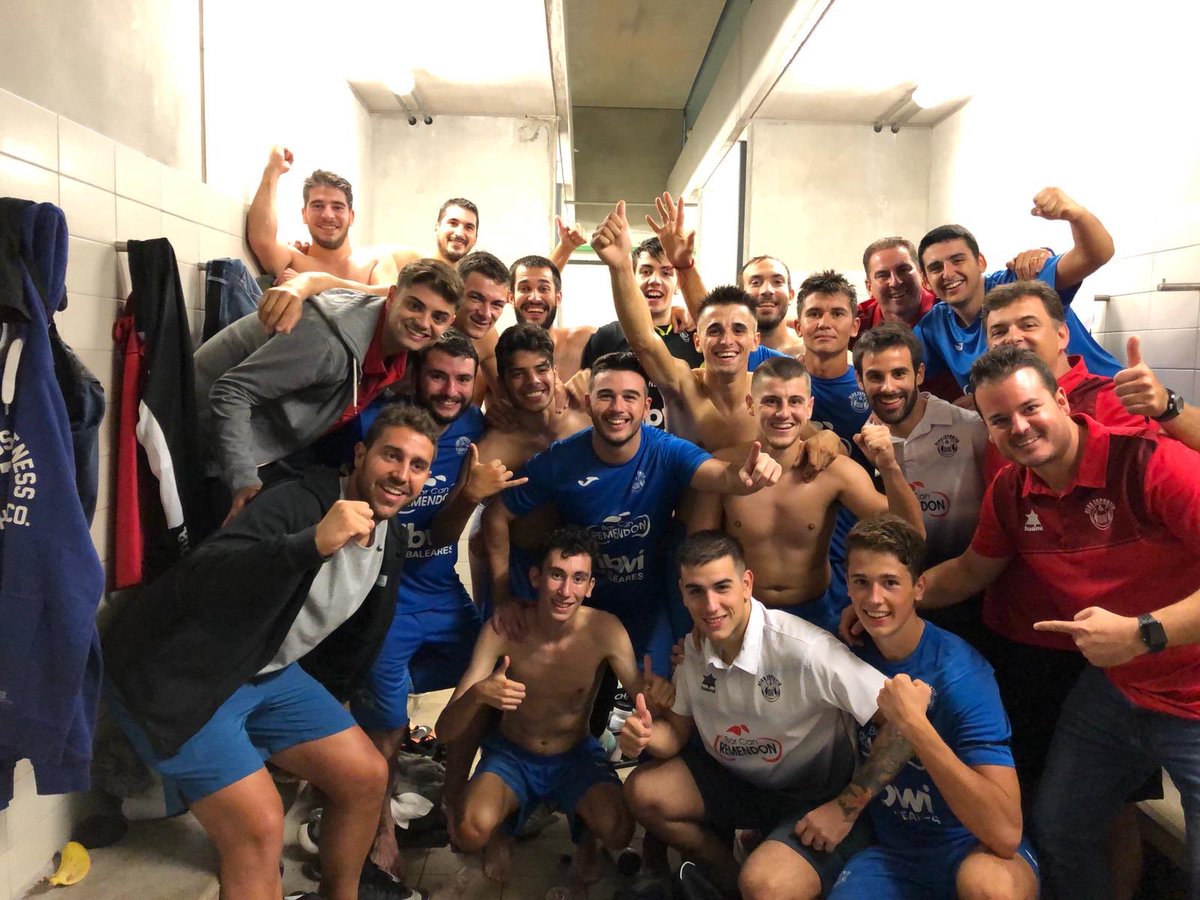 AVUI JUGAM!
A les 20’30h ve el LIDER CE XILVAR-ANDRATX. VAMOOOS!