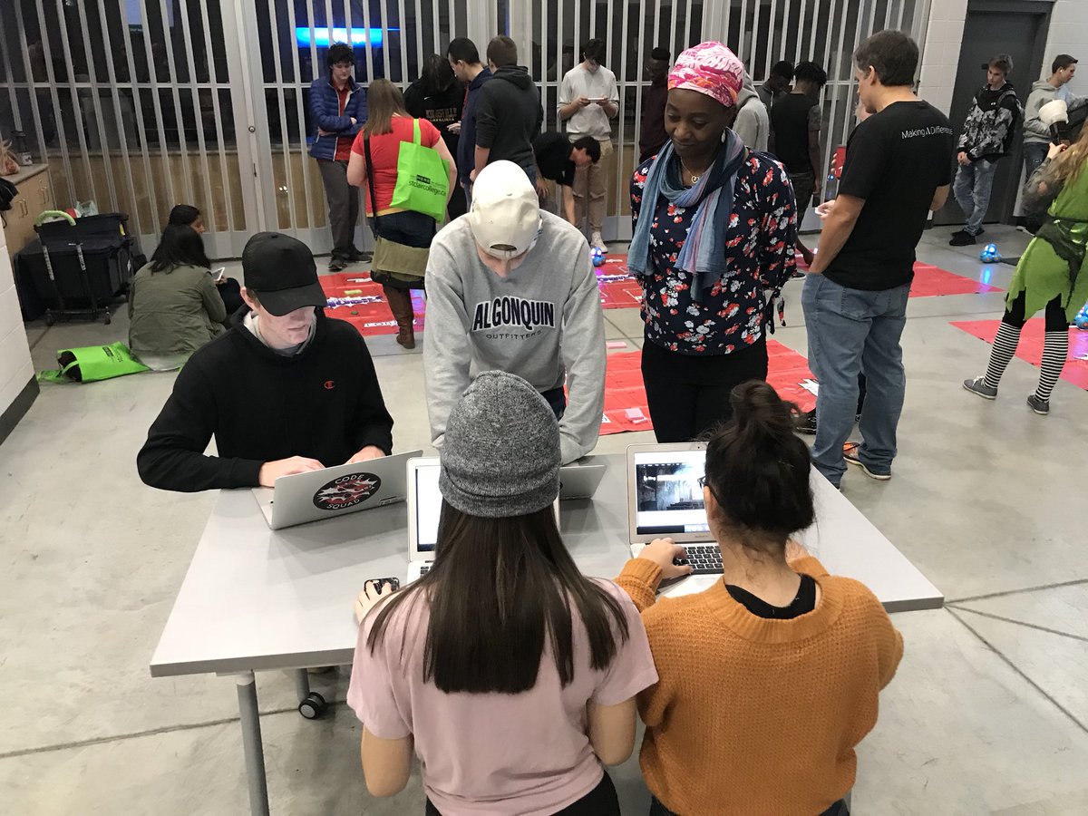 Students are LOVING the <a href="/learningcode/">Canada Learning Code</a> Code Mobile Tech Fair at <a href="/StClairCollege/">St. Clair College</a> for #TechTalentYQG Day powered by <a href="/WorkforceWE/">Workforce WindsorEssex</a>!

#TechWeekYQG #YQG