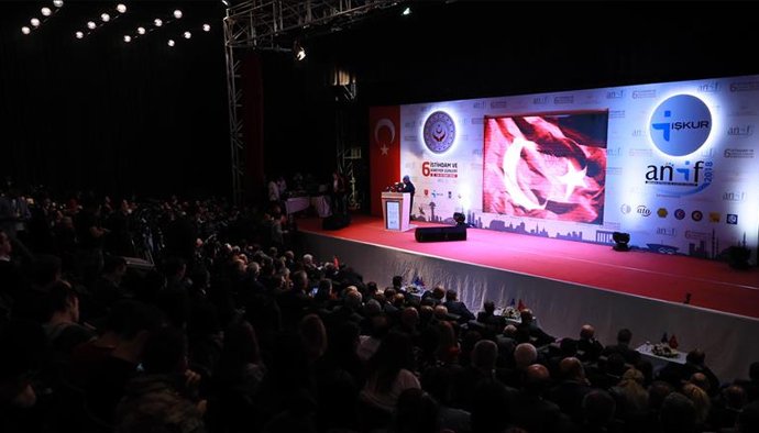 KarelComTr's tweet photo. Karel, Milli İstihdam Seferberliği kapsamında “En Fazla İşbaşı Eğitim Programı Düzenleyen Firma” ödülü aldı.
#milliistihdamseferberligi #iskur #isbasiegitim
https://t.co/yKMrA76wPO https://t.co/ORGPWwAPT3