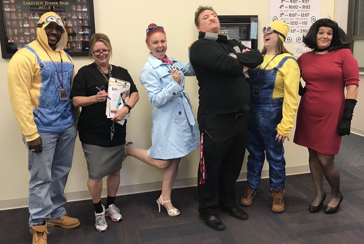 lakeview_jh's tweet photo. Taking care of all the minions at Lakeview today. @lakeview_jh @LJH_SchoolCouns @RoshawnParker https://t.co/GrPUR85zQr