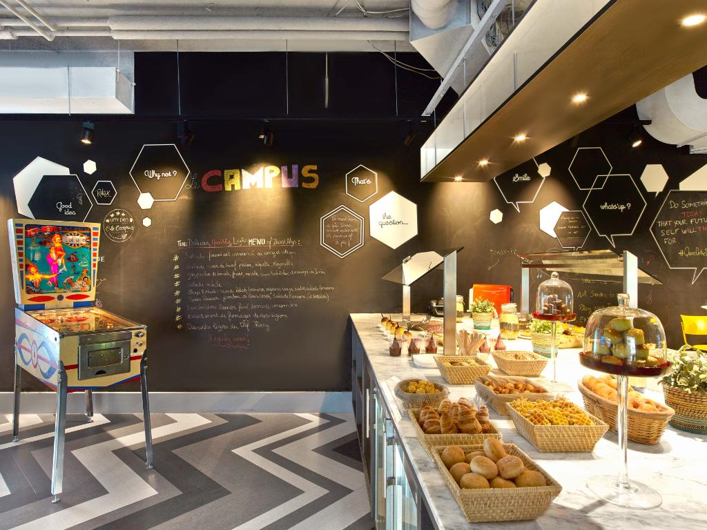 Nos pauses gourmandes sont conçues afin que vous restiez productifs et concentrés toute la journée. #hyattpariscdg #lecampus

Our meeting breaks are designed with your performance in mind, to remain productive and focused throughout the day. #hyattpariscdg #lecampus