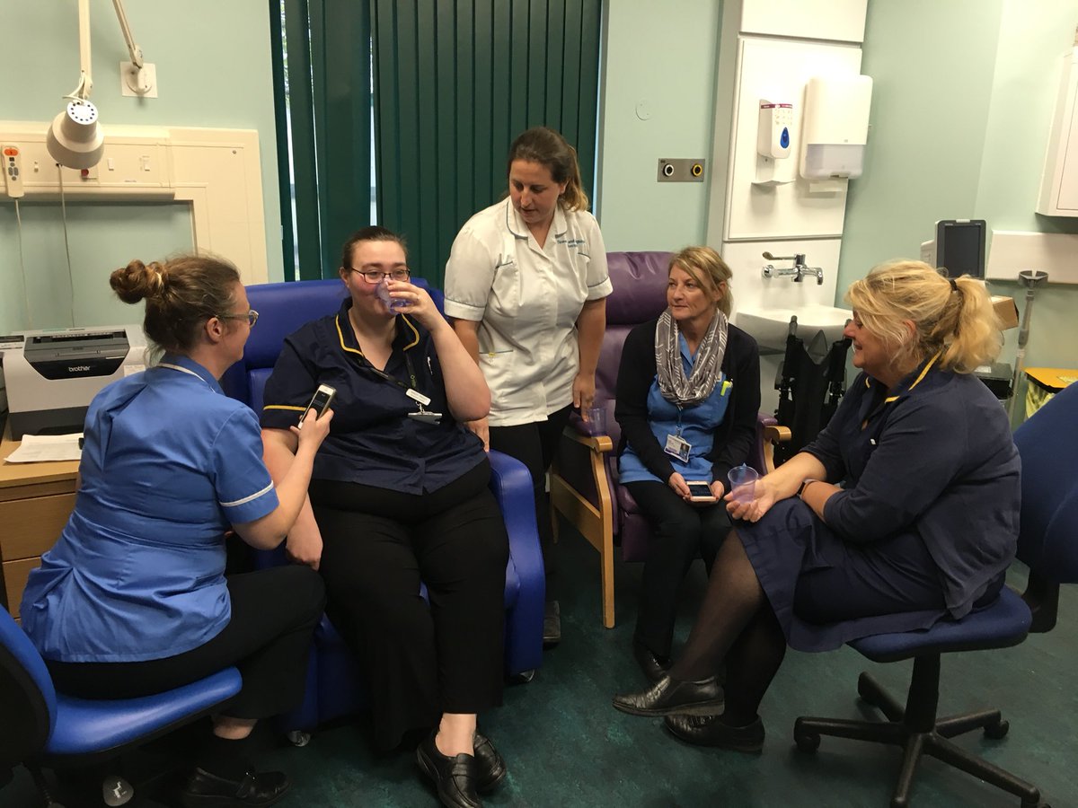 JaneMitchellSLT's tweet image. Training research nurses to complete Timed Water Swallow Tests as part of the #OutcomeMeasures for the #Liteform study. Potentially reducing mucositis for Head &amp;amp; Neck Cancer patients receiving radiotherapy @RCHTWeCare