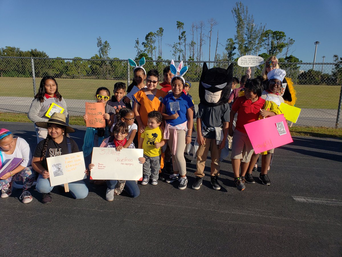 Fun and wonderful Character Parade today 😍😍😍 Thank you <a href="/ParksideProud/">Parkside Elementary</a> <a href="/JackieJasko/">Mrs Jasko</a>