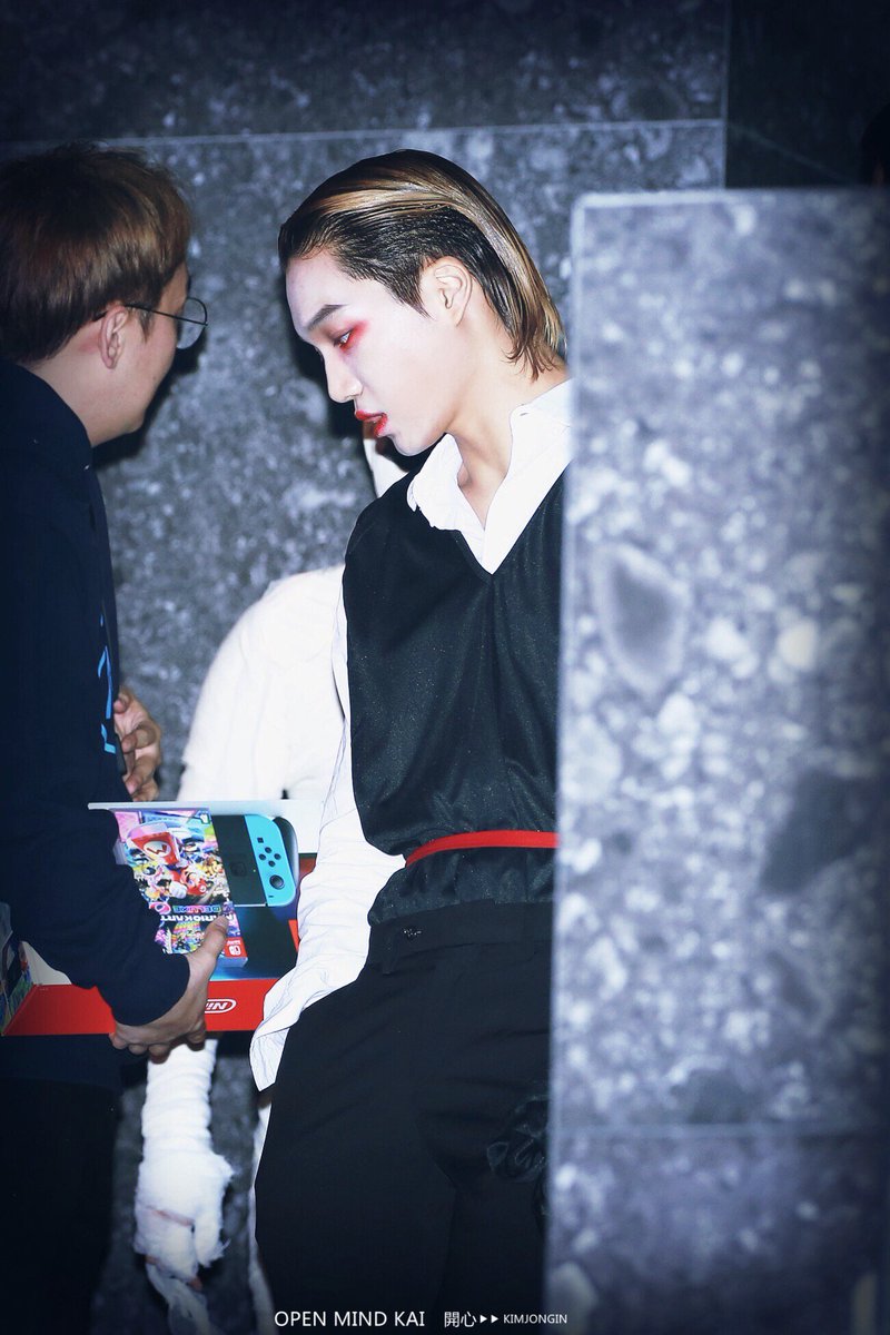 [HQ] 181031 KAI cr.OPENMINDKAI 
wx2.sinaimg.cn/large/006hvdZR…