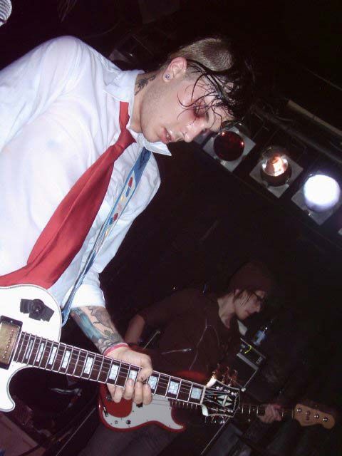HAPPY BIRTHDAY FRANK IERO 