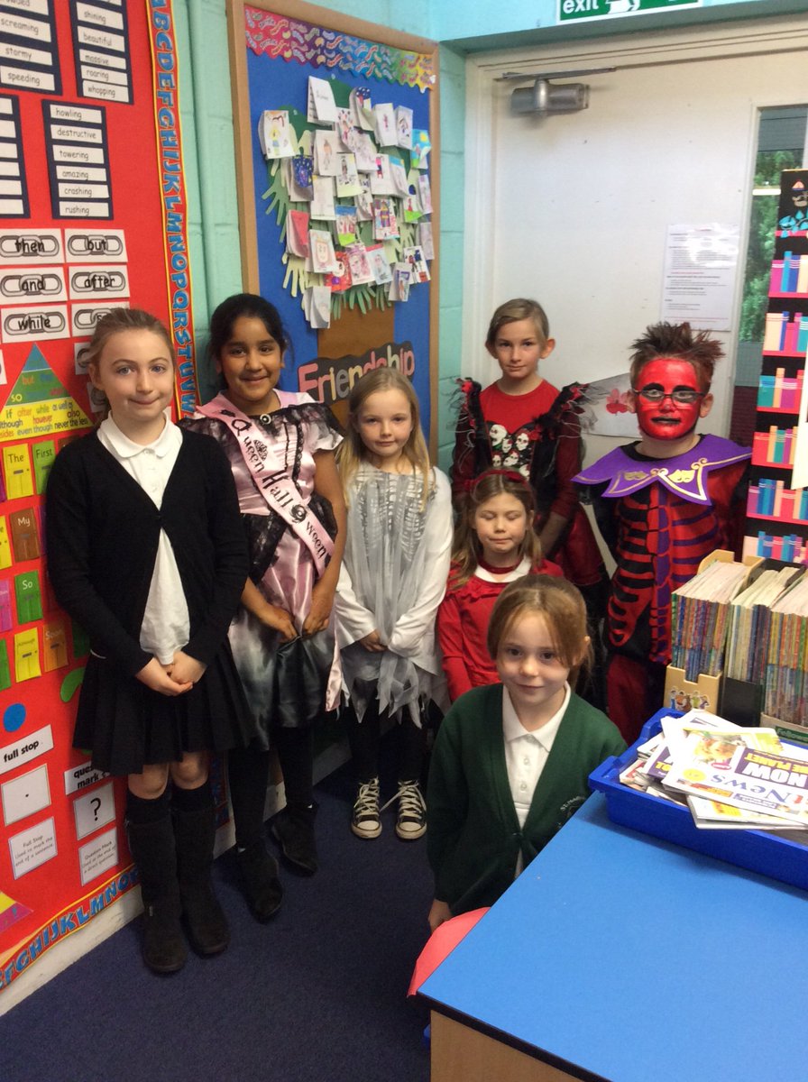 stmargaretsps's tweet photo. #P5D Mrs Davis has ‘scary looking’ pupils in her class today! #weartoscare #halloween2018 https://t.co/yexe812jxb