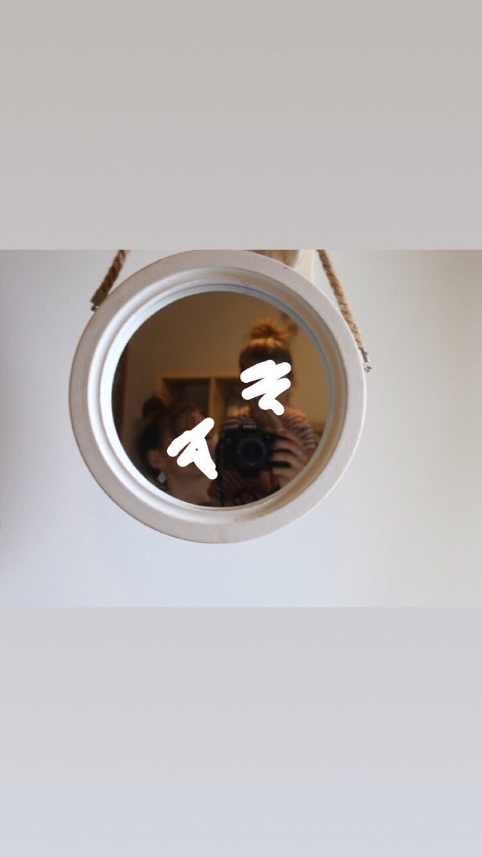 igthreadsbybri's tweet photo. mirror selfie ☀️ https://t.co/FhnCJhXedT