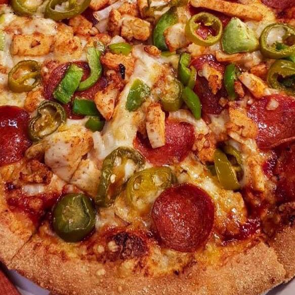 CapitolPizzaNI's tweet photo. 🍕Great pizza in the heart of Belfast. Delivery or collection.

Grab A Slice Today!!

☎️ 028 9031 5900 
⌨️ https://t.co/w1K6B7Jlam 

Open at 4pm every day! 
Open until 3am Fri &amp; Sat! https://t.co/Ib8Y4h7Byu