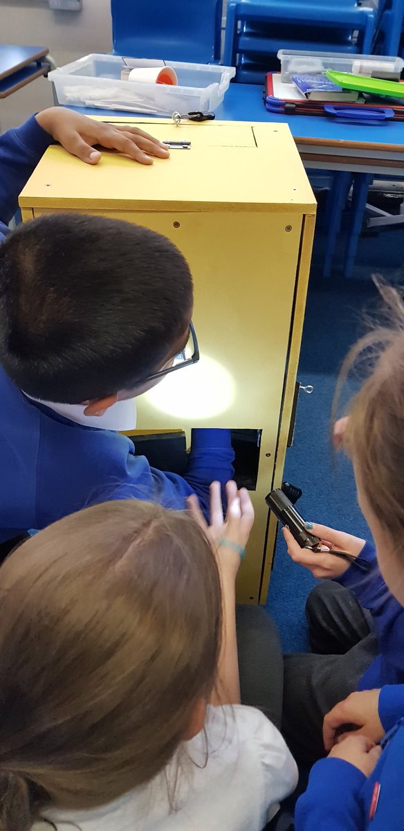 BoxPlex's tweet photo. Within five minutes, we'd seen evidence of great communication, collaborative thinking and the use of maths and English. If this was what #PlexBox offered in 5 minutes, imagine what we could do with an hour!
Please retweet! #school #primaryschool #learning #teaching https://t.co/lE1haUSnu8