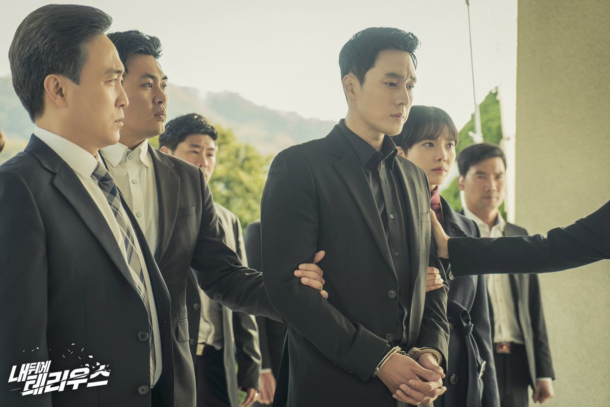 Dq1Jb2hW4AABiGn.jpg:large