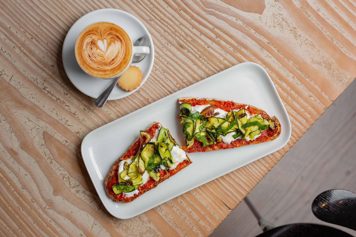 Clutch Chicken (ClutchChicken) Twitter