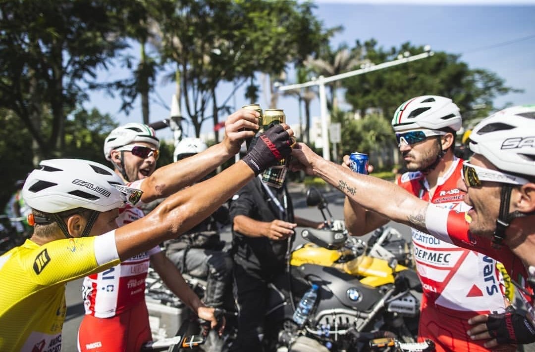 🇨🇳<a href="/tourhainan/">tourofhainan</a> 
Grande risultato di squadra che chiude un Fantastico 2018.
Great team result that closes a fantastic 2018.
<a href="/ballero_94/">Davide Ballerini</a> l <a href="/Manuelbelletti/">Manuel Belletti</a> 🏆🏆l <a href="/marcoWelldone/">Marco Benfatto</a> 🏆 l <a href="/MFrapporti/">marco frapporti</a> l <a href="/FrapportiMattia/">Frapporti Mattia</a> l <a href="/MasnadaFausto/">Fausto</a> 🥇🏆l <a href="/Mattiaviel/">Mattia Viel</a>

<a href="/tourhainan/">tourofhainan</a>