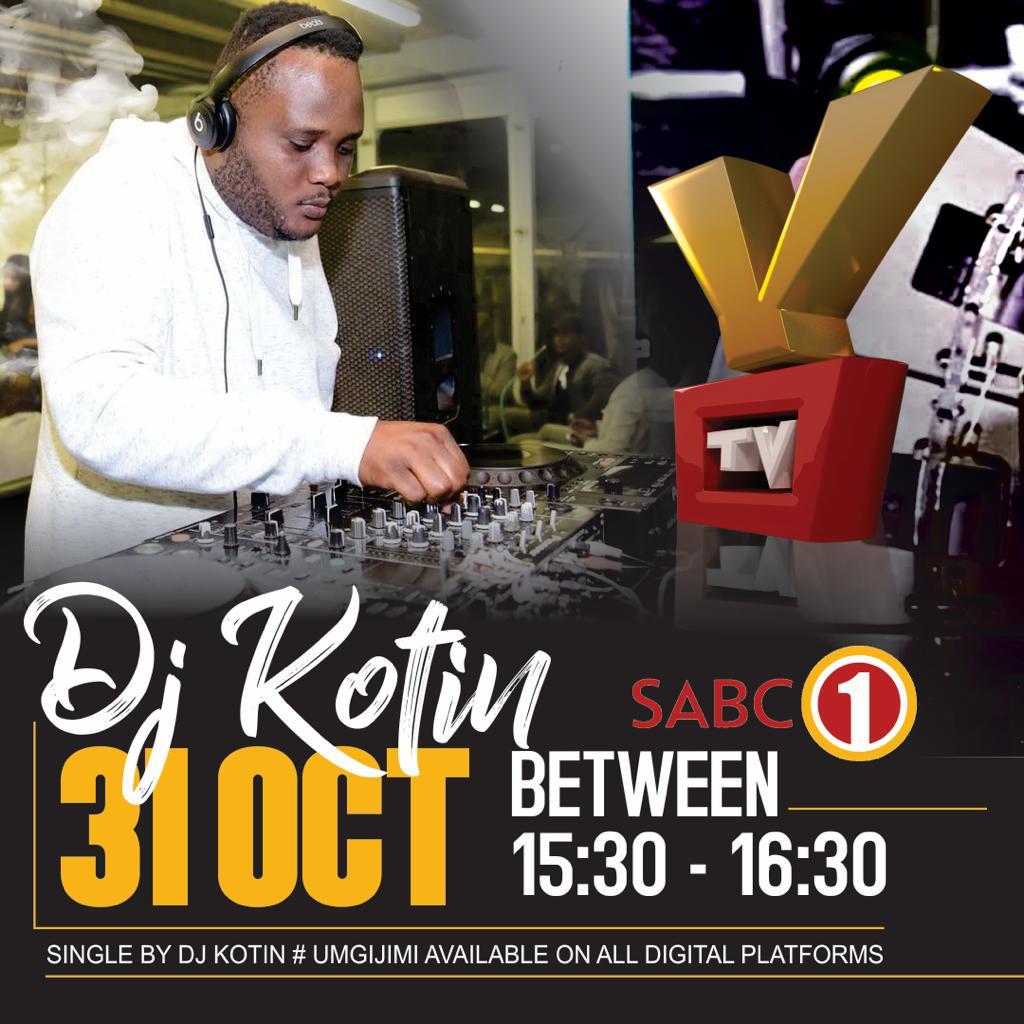 CharlieComms_'s tweet photo. HAPPY HALLOWEEN TO ALL YOU FOLKS :) 

Catch @DjKotinSA &amp; @_Sithelo live on @YotvLive  at 15h30pm today. Don't miss out on the double dosage we've got for you 🕺😊 

#charliecomms
#yotv 
#yotvlive
#djlifestyle 
#djlovinglife 
#kuzobhalit
#wednesday 
#Halloween2018 
#sabcnews https://t.co/r5FpvYqbW5