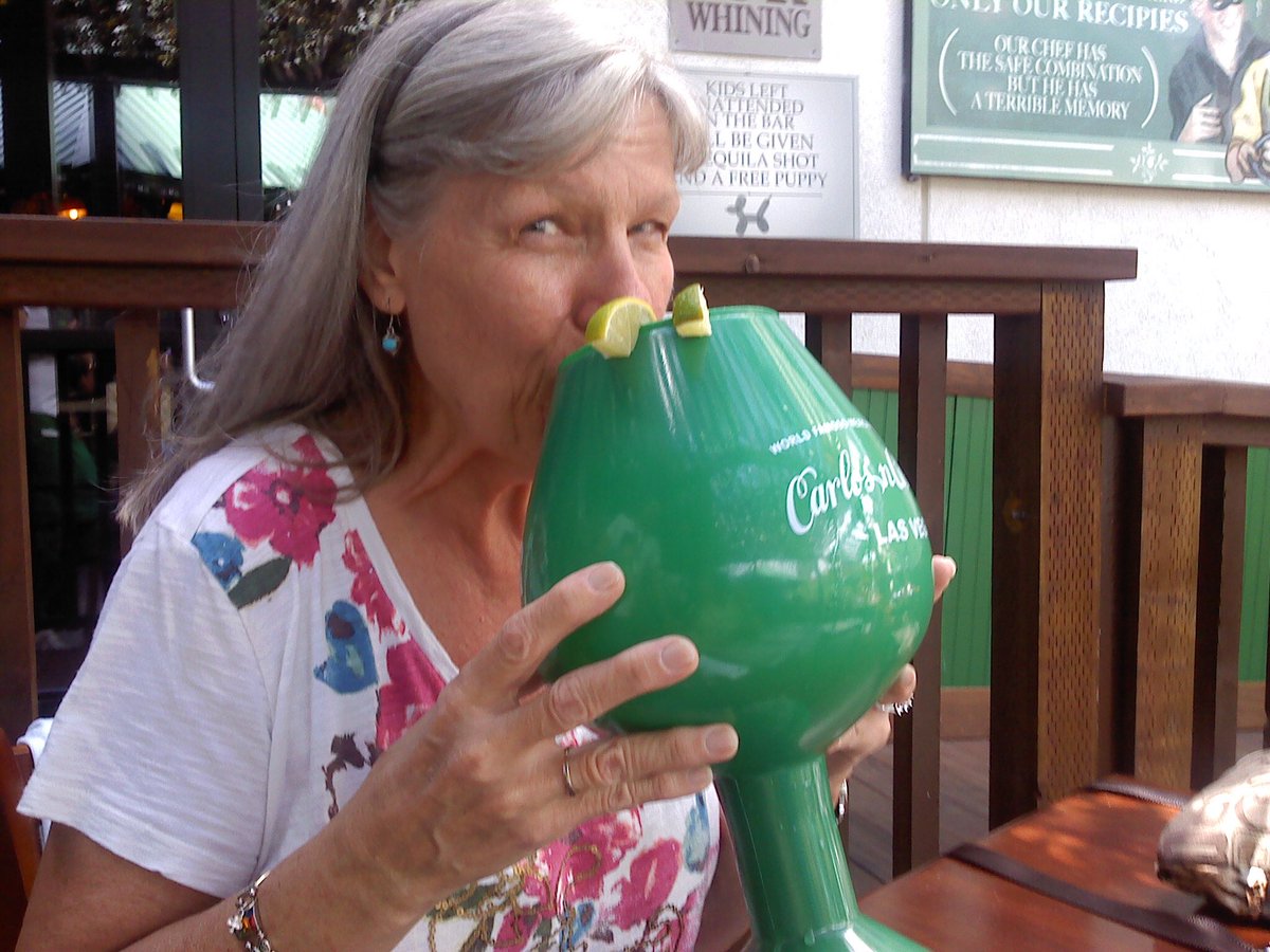 Martin_Mazzei's tweet photo. Having a refreshment on the patio at Carlos and Charlie’s #TotalRewardingContest https://t.co/lr8TLZGXZL