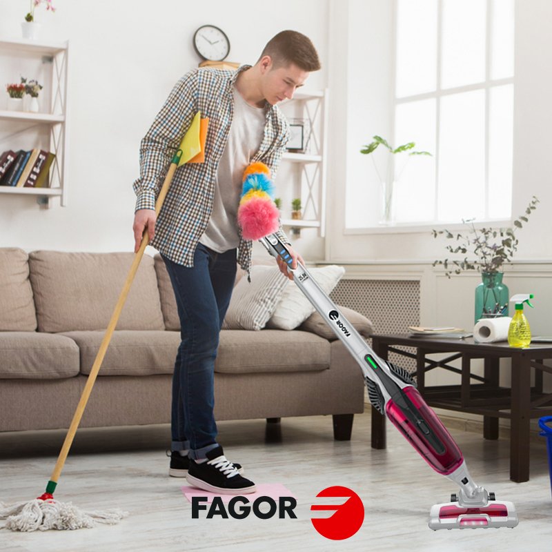 #Concours 
Vous êtes plutôt Mme Doubtfire ou Mary Poppins pour le ménage ? 
Aujourd’hui, nous vous offrons la possibilité de gagner l’#aspirateur balai sans fil FG 259. 

Pour participer, c'est sur notre page Facebook ▶ bit.ly/2OW3nJR