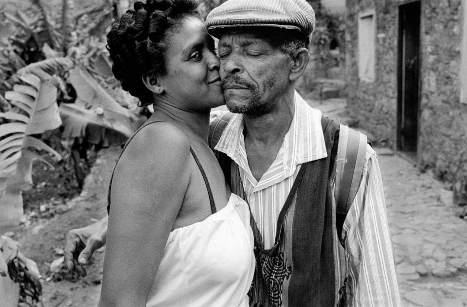 afrodyssee's tweet photo. PEOPLE OF CABO VERDE
People of Cabo Verde. By Ladislav Drezdovic #ladislavdrezdowicz #photography #bnw #people #portrait #melanin #lifescene #island #caboverde #africa #geneve #afrodyssee https://t.co/nirbDK3WJP