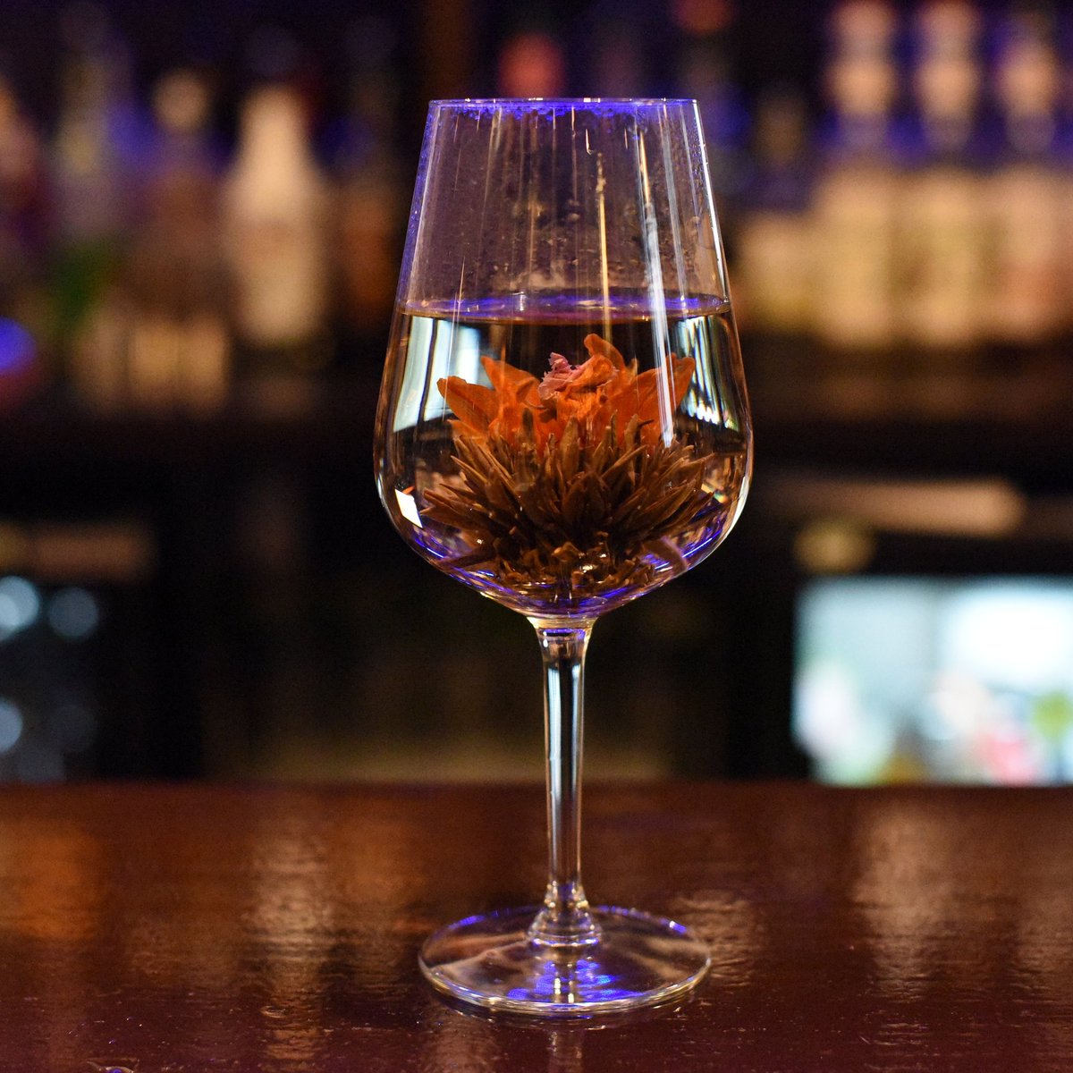Attention Tea Lovers!

Come &amp; try our delicious flowering tea from @FLORATEA_UK the perfect warming treat in this weather...

#ChungYingCentral #ColmoreRow #Birmingham #Tea #TeaLovers