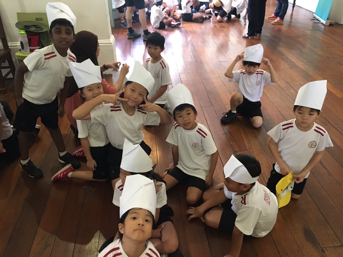 HISYear3 tweet media