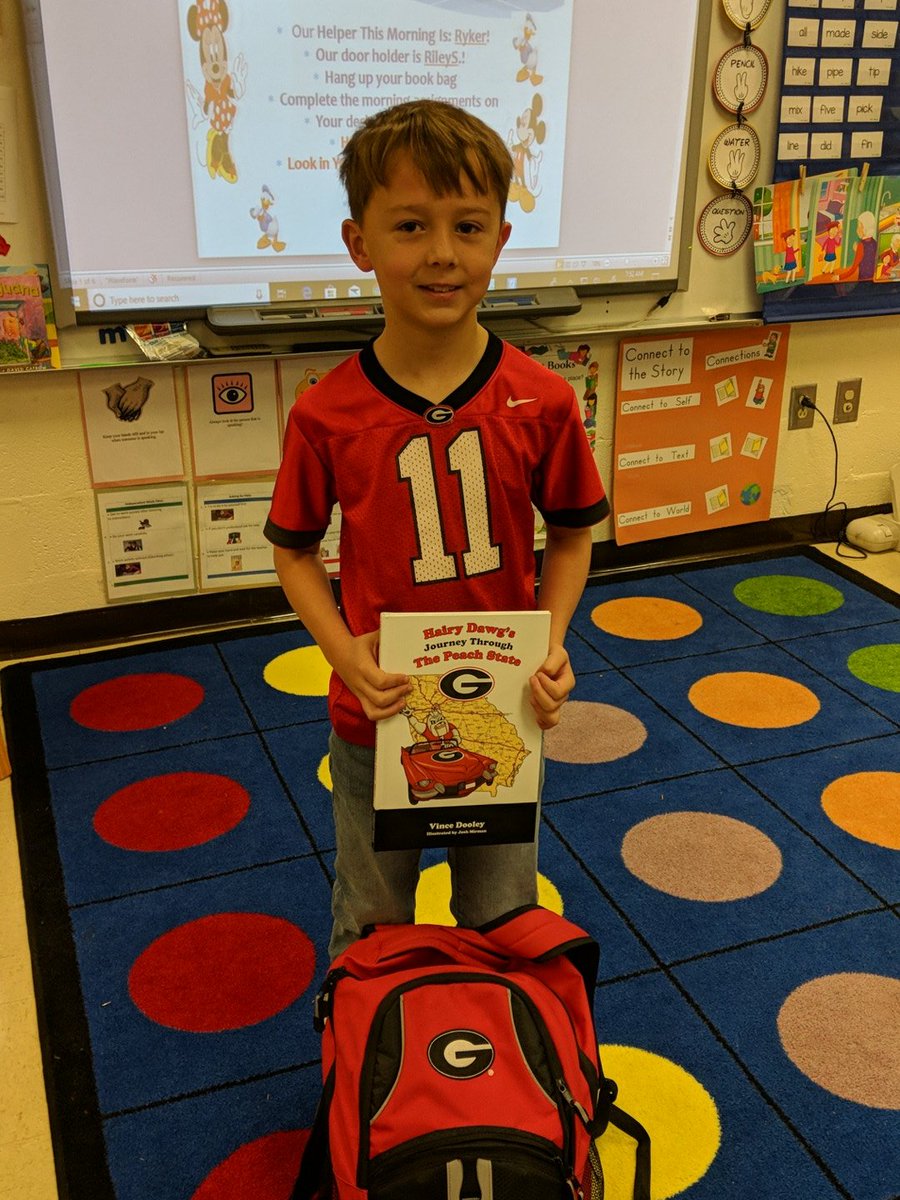 Jake Fromm is at Glenwood Primary today!