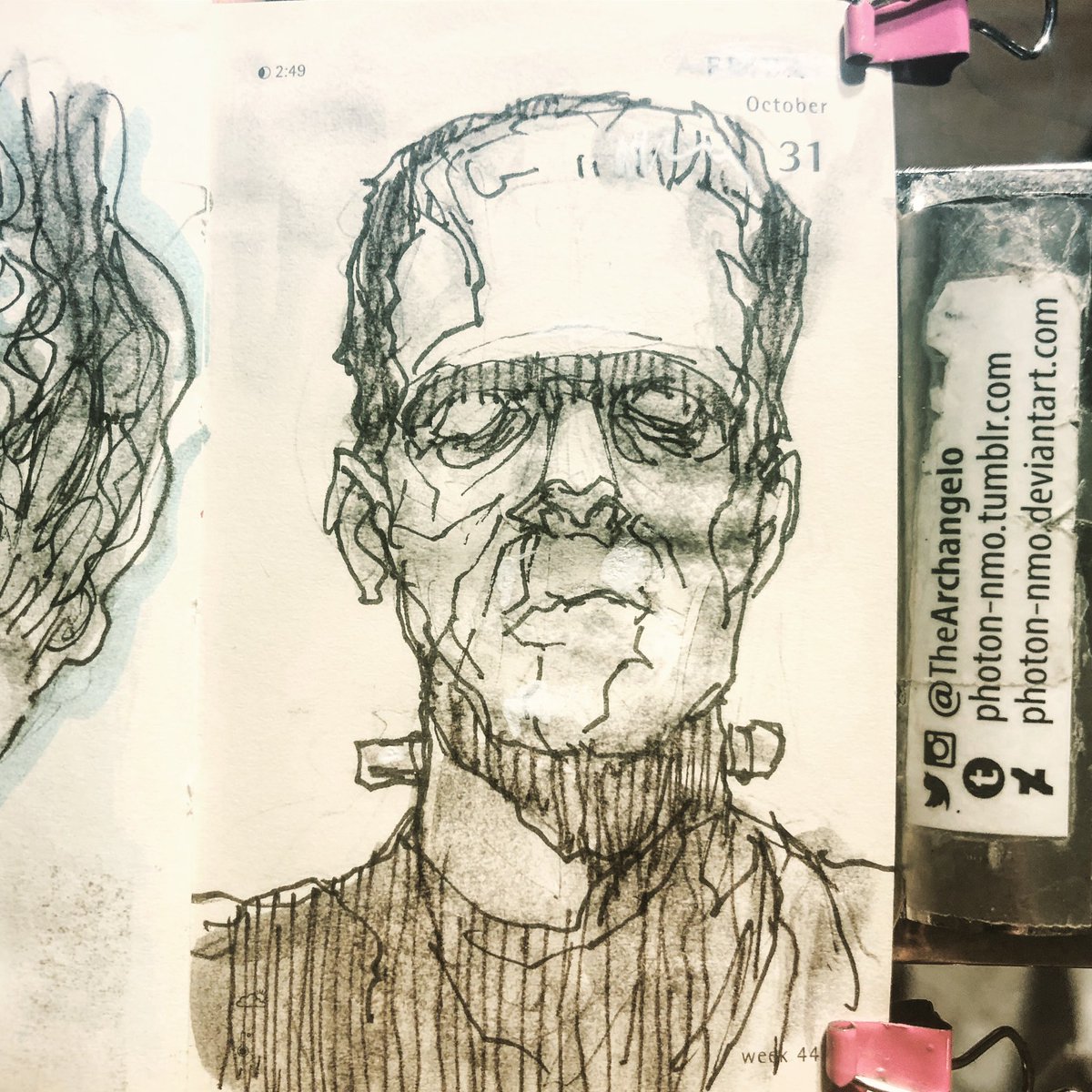 TheArchangelo's tweet photo. 301 #of365 #Moleskine #moleskineart #dailysketch #draweveryday #dailydrawing #tinybookcvlt #ded2018 #TheArchangelo #archangelocrelencia #inktober #inktober2018 #mabsdrawlloweenclub #mabsdrawlloweenclub2018 #frankenstein #FrankensteinsMonster #BorisKarloff #universalmonsters https://t.co/z4aHzFpqqo