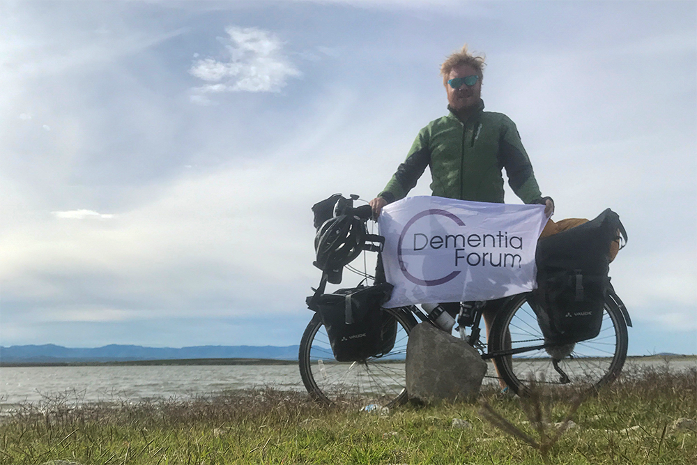 dforg_int's tweet photo. Looking really good, Kristian Halfwordson! Kristian is currently in Texas, United States, raising funds for #dementia research! Show him your support at https://t.co/MijFa7AcPI! #bikefordementia https://t.co/H9pC7AOnE8