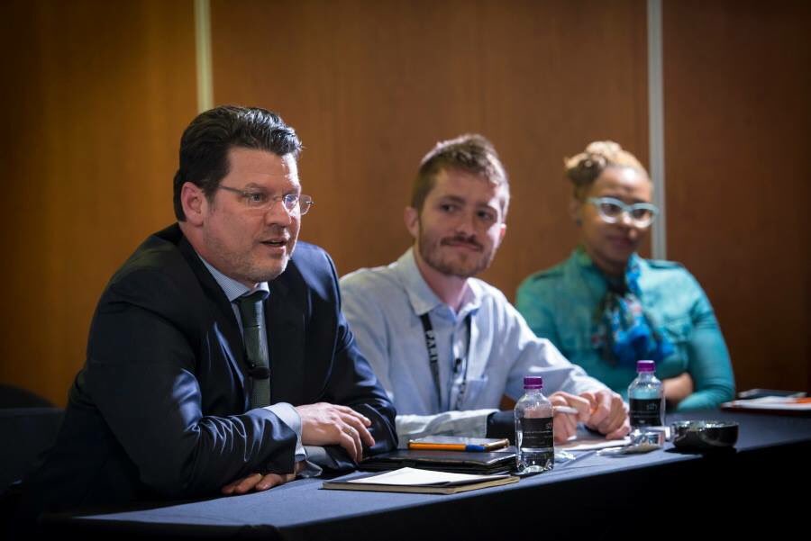 PARInstitute's tweet photo. https://t.co/VhRWRhLL30. @Joelsome89 #Aftercapture @cogtamp @WitsHistoryWshp https://t.co/Or4YWNicmv