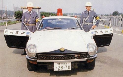 deadcow48 たぶん1975年採用とのことなので2by2の輸出仕様の260Z
