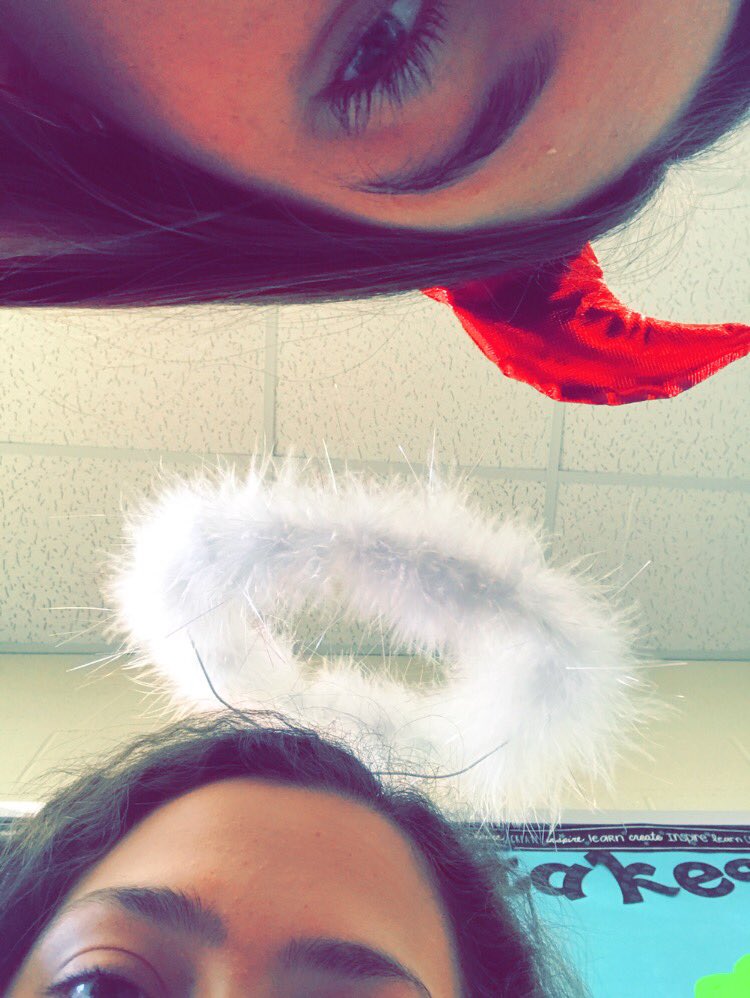 troybrennan13's tweet photo. @jlawadvocate #classof2022 #spiritsweek #freshies https://t.co/A4QYr4L1DB