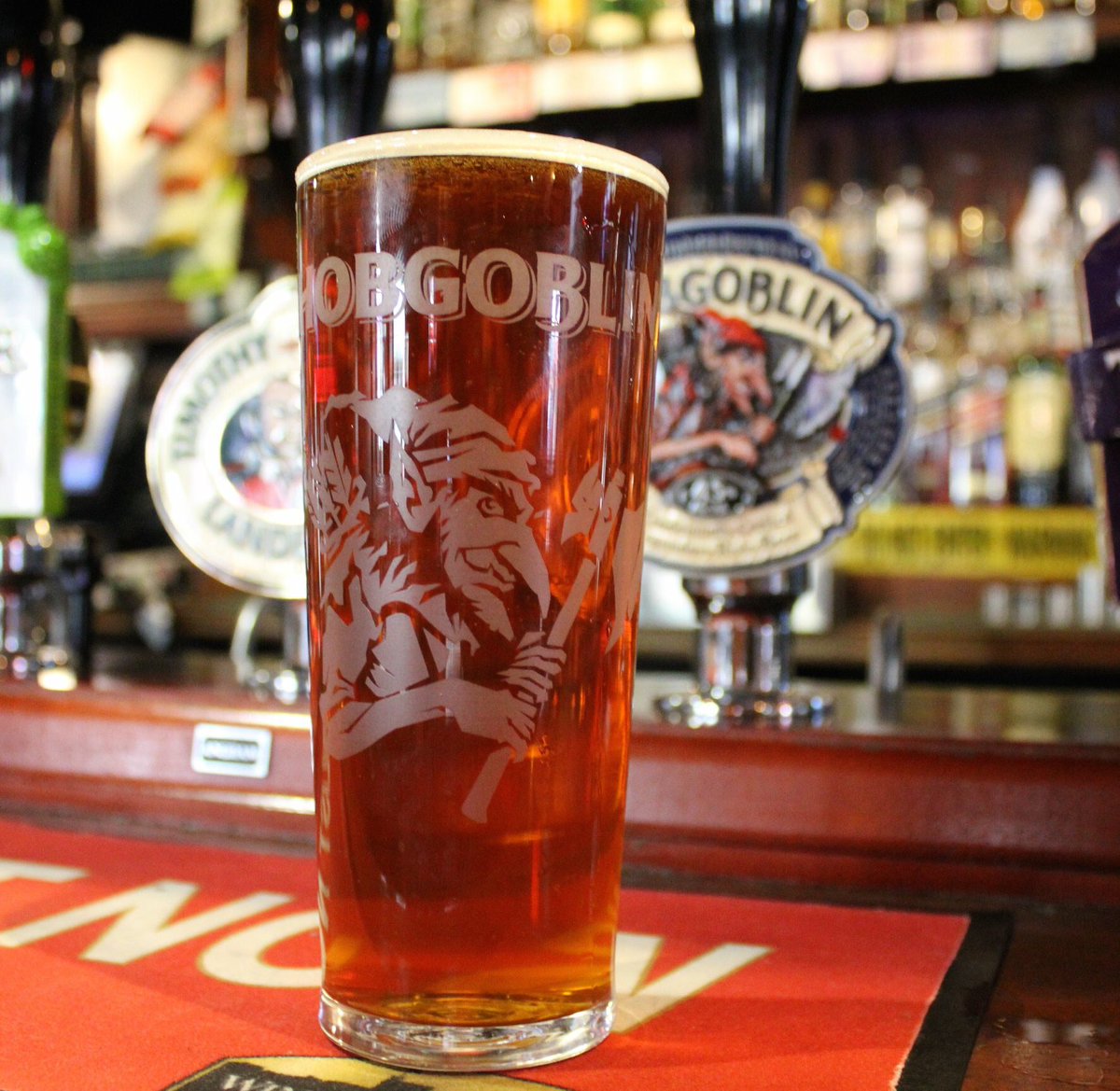 Be a cheeky devil this #Halloween...😈 Try our devilled hot wings today with a pint of Hobgoblin and if you fancy your chances, take on our Terry Tucker challenge. Finish 10 of these spicy wings in 10 minutes and they're on the house. Best of luck! 🍻🎃theprideofpaddington.co.uk