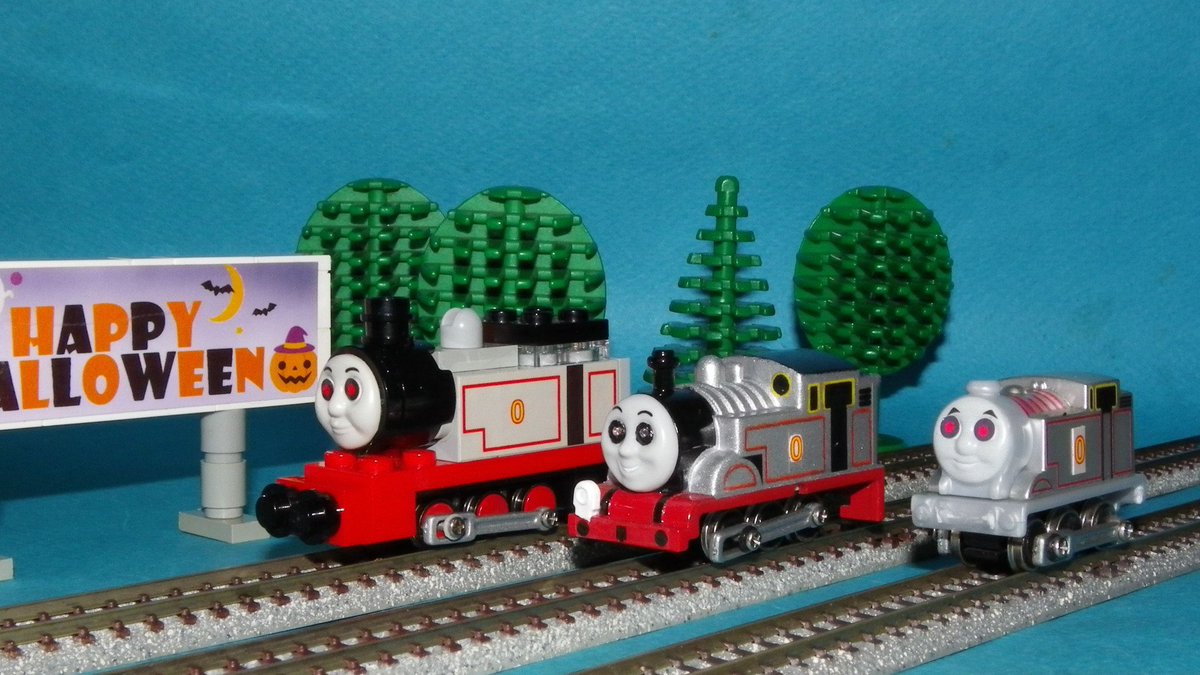 Small Thomas World Pa Twitter Thomas Friends Halloween N Gauge Timothy The Ghost Engine きかんしゃトーマス ハロウィン ｎゲージ ゆうれいきかんしゃ ティモシー Thomasandfriends Lego Legotrain Legomicro レゴ レゴトレイン ｎゲージ Minis