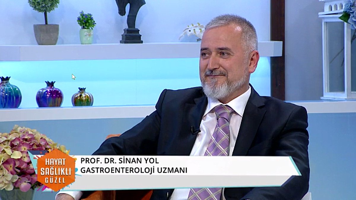 ProfDrSinanYol's tweet photo. Kanal D de yayınlanan Hayat Sağlıklı Güzel programında reflü ve reflü ameliyatı ile ilgili merak edilenleri cevaplamaya çalıştım. Programın tamamını web sayfamdan izleyebilirsiniz; https://t.co/w3cWI0VffE #reflü #reflüameliyatı https://t.co/9c2fc87IF7