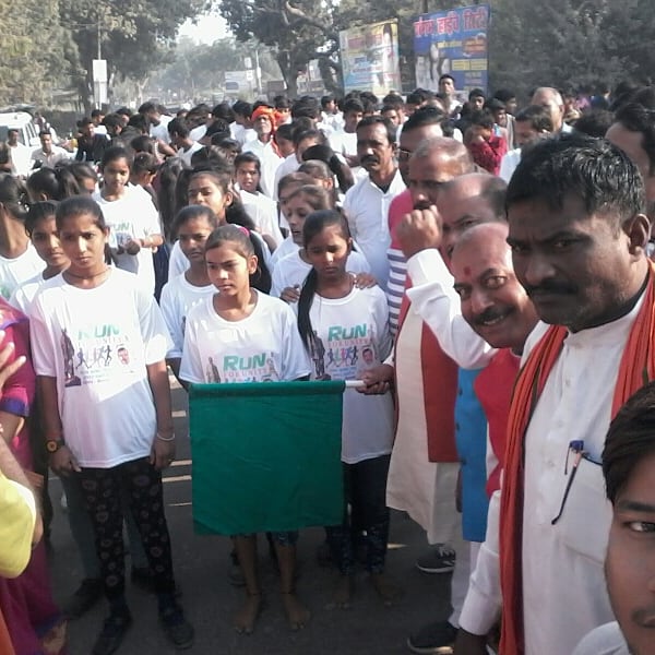 AmitKes06970131's tweet image. #लौह_पुरुष_बल्लभ_भाई_पटेल_जी की जयंती व आपकी ख्याति को विश्व भर में बनी रहे और विश्व धरोहर रूपी #Statuteofunity के अनावरण के अवसर पर सिराथू विधानसभा के नवतहसील से पुरानी तहसील तक होने वाले #Runforunity कार्यक्रम में शामिल हुआ...
@BJPKashiKshetra @BJP4UP @BJP4Kaushambi @BJP4India