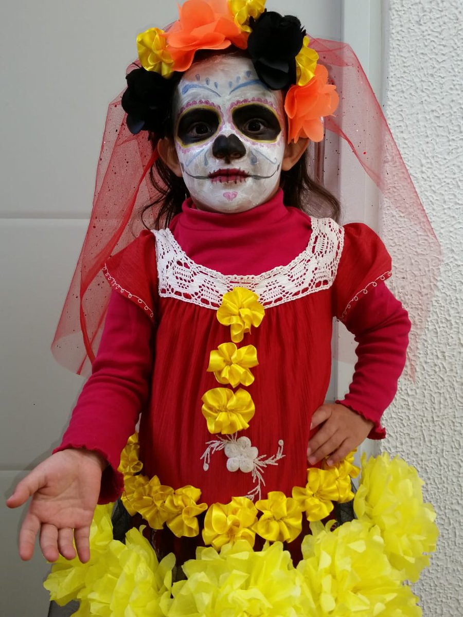 JennyLuna78's tweet photo. Buenos dias amigos de vibra, mi pequeña princesa @Vibra1049  @karenvinasco https://t.co/oA89WD2Bnk